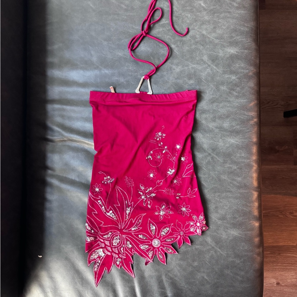 Y2K Asymmetrical Hem Sequin flower shirt